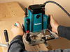 Професійний фрезер вертикальний Makita RP2303FCJ : 2100 Вт, розмір цанги 6/8/12 мм, обороти 9.000-23.000 хв-1, фото 6