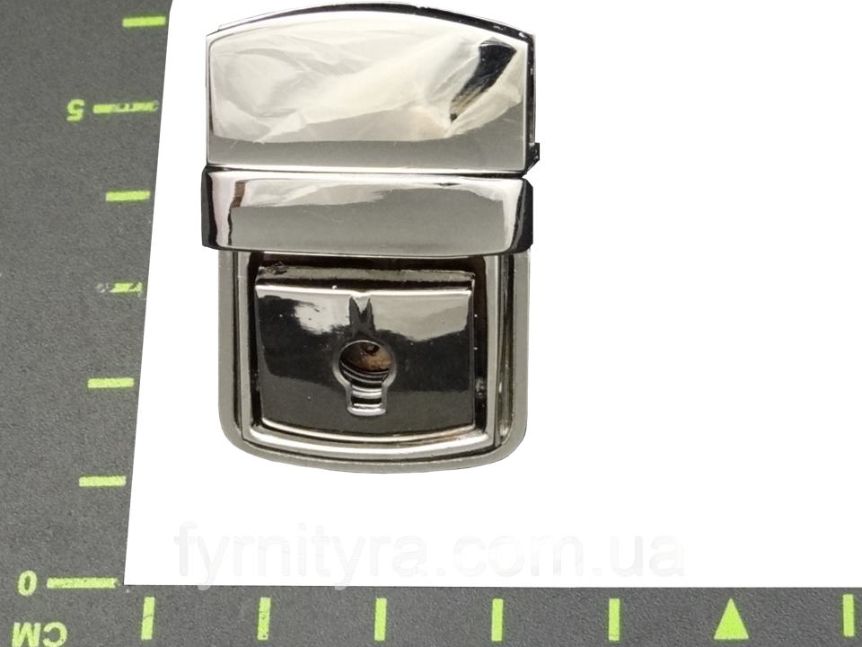 Замок 031 клавішний під ключик нікель