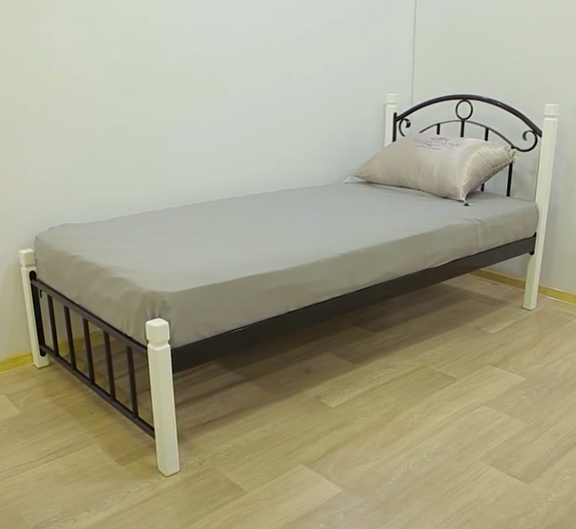 Ліжко Монро металеве на дерев'яних ніжках, фото 1