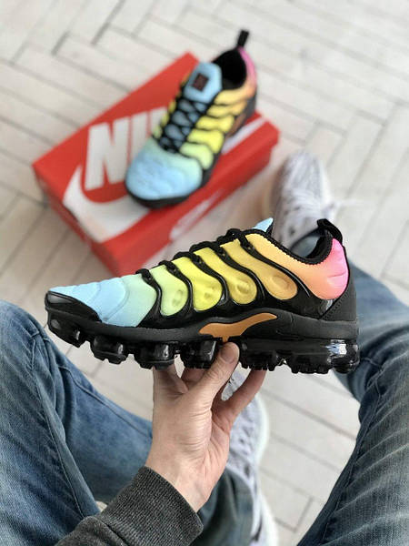 Air max hotsell vapormax plus multicolor