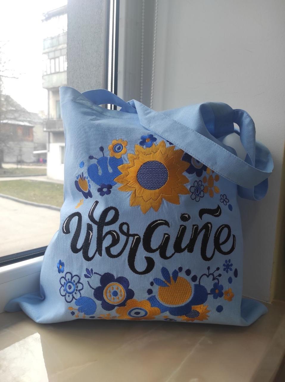 Сумка Шоппер з вишивкою Ukraine на блакитному, еко сумка для покупок, шопер, сумка з вишиванкою, сумка для покупок вишита