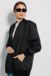 Жіноча довга вітровка на манжетах