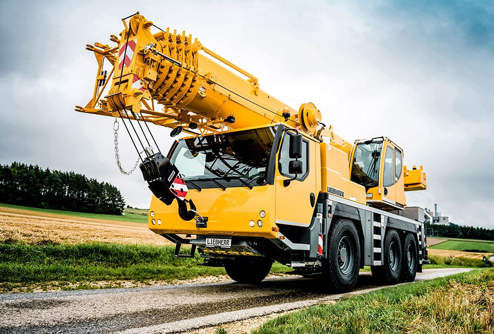 Мобільний автокран 60 тонн LIEBHERR LTM 1060-3.1