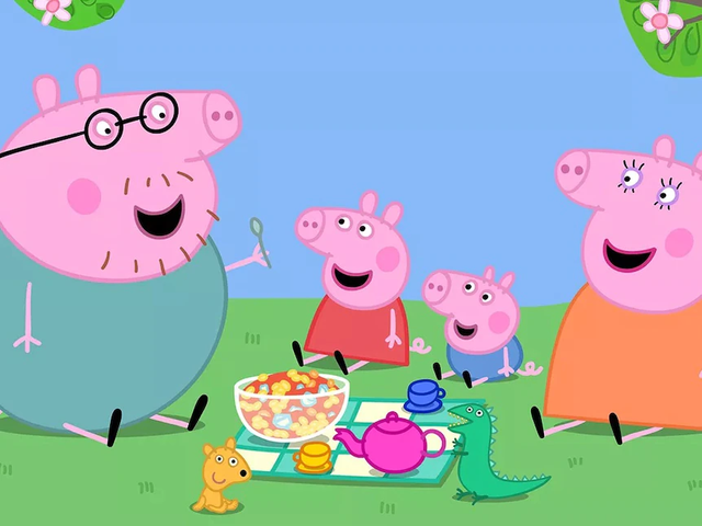 Pop Up Peppa Pig | Pop Up Peppa Themed Toy | Peppa Pig Themed Childrens Toy | Fun