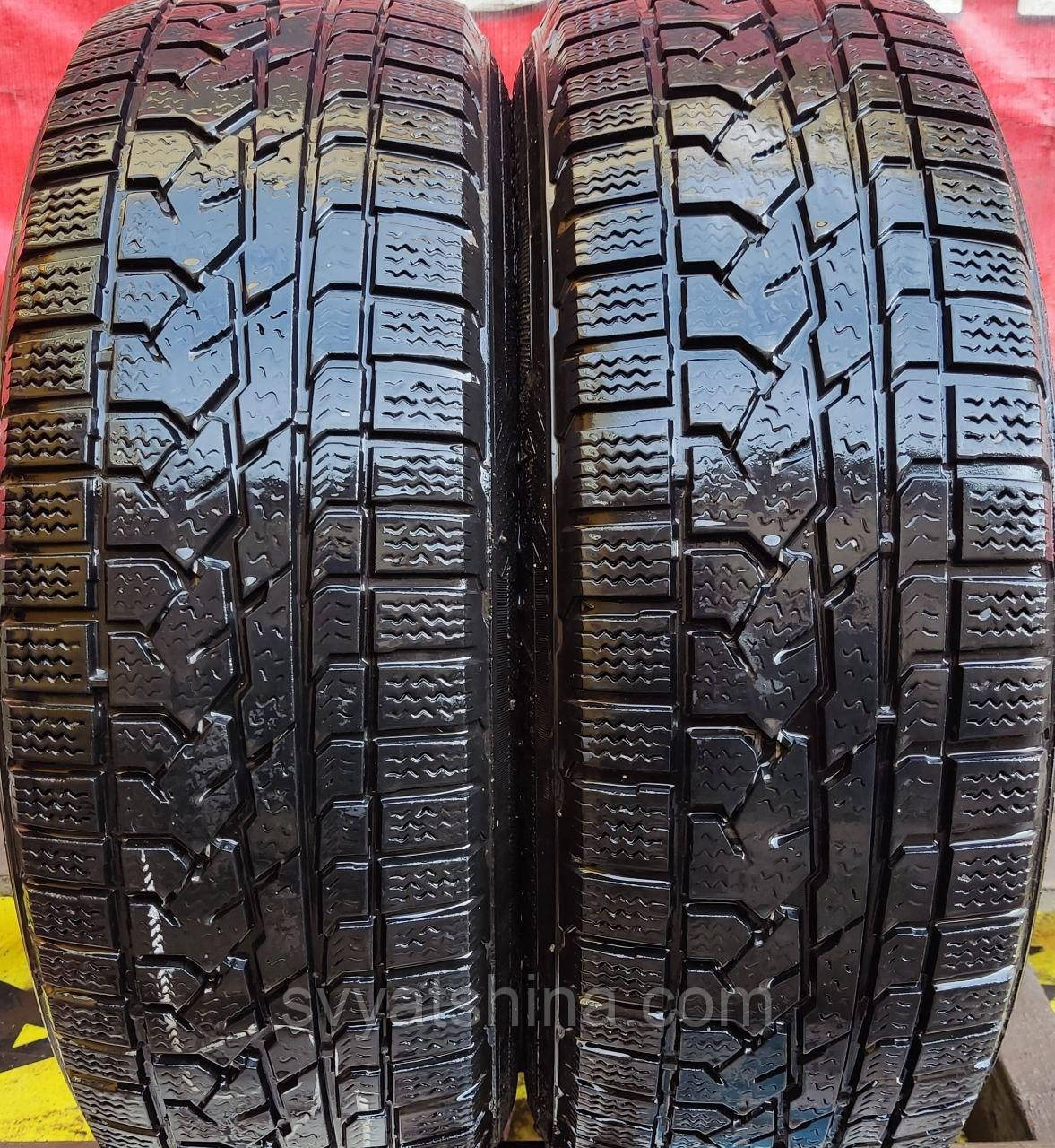 Резина б в 215-65R16 KUMHO IZEN RV зима
