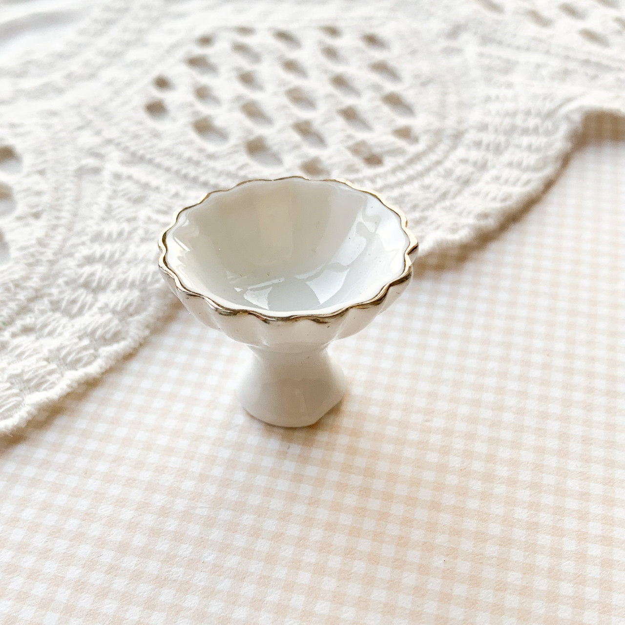 Мініатюра керамічна підставка для солодкого 2.5 см Біла, фото 1