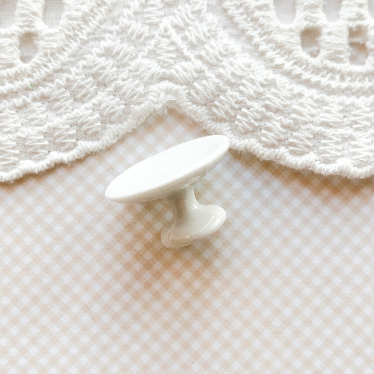 Мініатюра керамічна підставка для солодкого 1.5 см Біла, фото 1