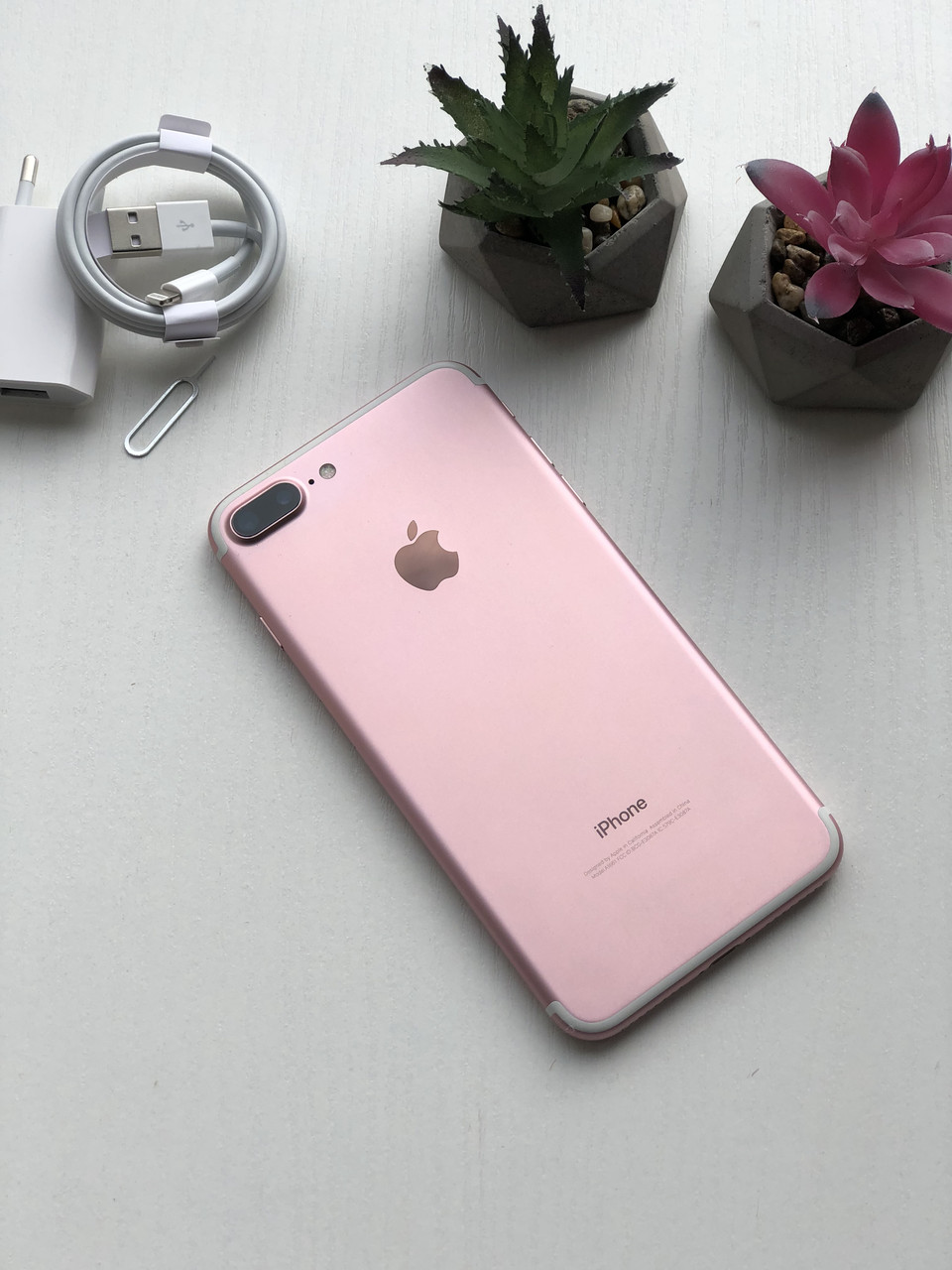 4333779057_w640_h640_smartfon-