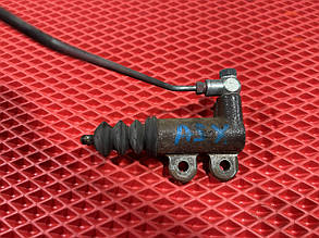 Робочий циліндр зчеплення Mitsubishi ASX 1.6i 4A92 2010-