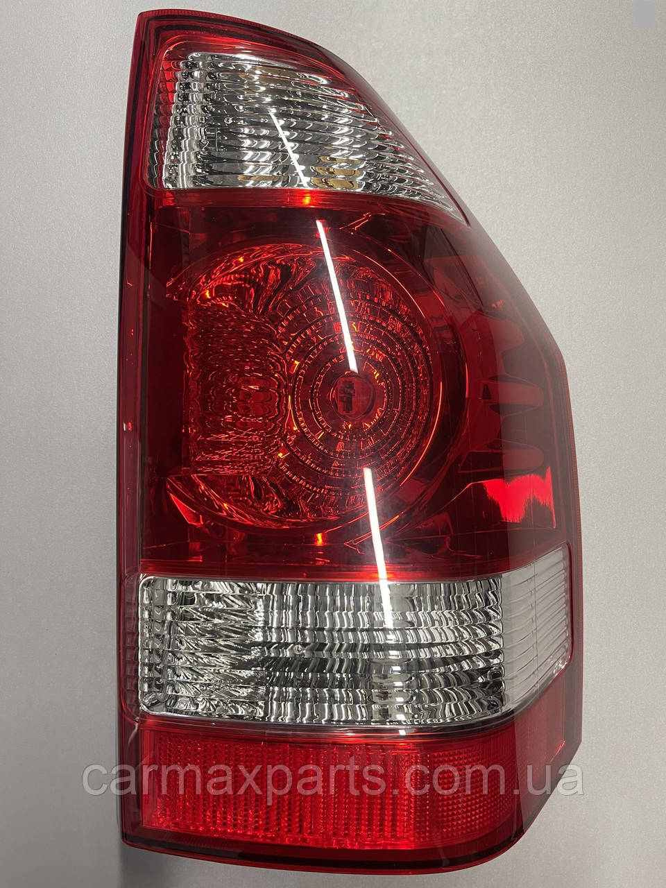 Фонарь задний ПРАВЫЙ Mitsubishi Pajero WAGON III 2003-2007 НОВЫЙ АНАЛОГ РЕСТАЙЛИНГ