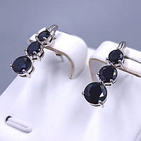 Сережки-гвоздики XР. Родій. Камені: чорний циркон. Довжина: 21 мм. Ширина: 6 мм.