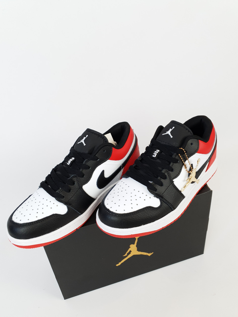 Купить Найк Аир Джордан 1 Кроссовки мужские черные с красным Nike Air ...