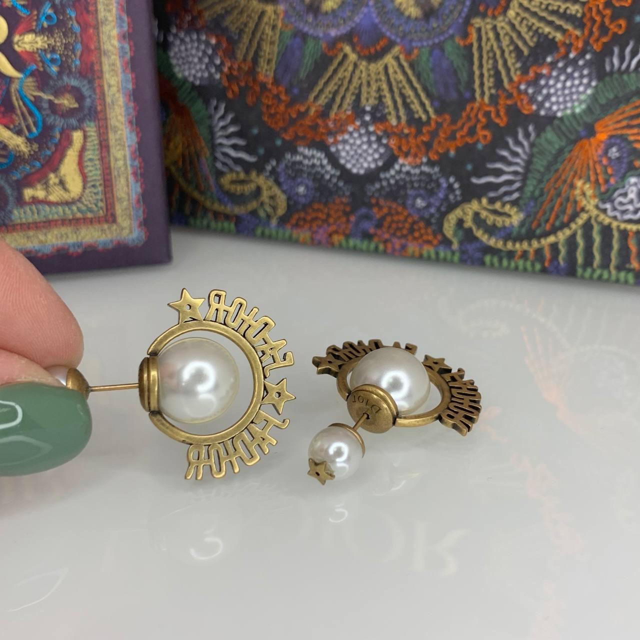 Діор сережки кульки з декором / сережки-цвяшки з перлами, фото 1