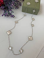 Підвіска ВанКліф конюшина довга біла перламутр, покриття білим золотом, проба 750