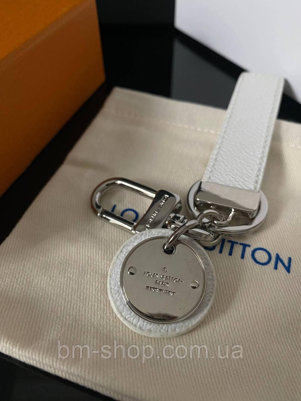 Брендовый брелок Луи Виттон в подарочной упаковке - фото 4 - id-p1790322051