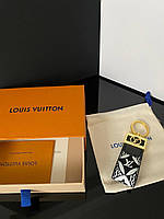 Брендовий брелок Луї Віттон у подарунковій упаковці
