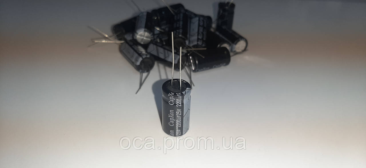 Конденсатор 2200мкф 25в 105°C KM 2200uf 25v Ø 13x25mm CapXon 2200mf 25v ...