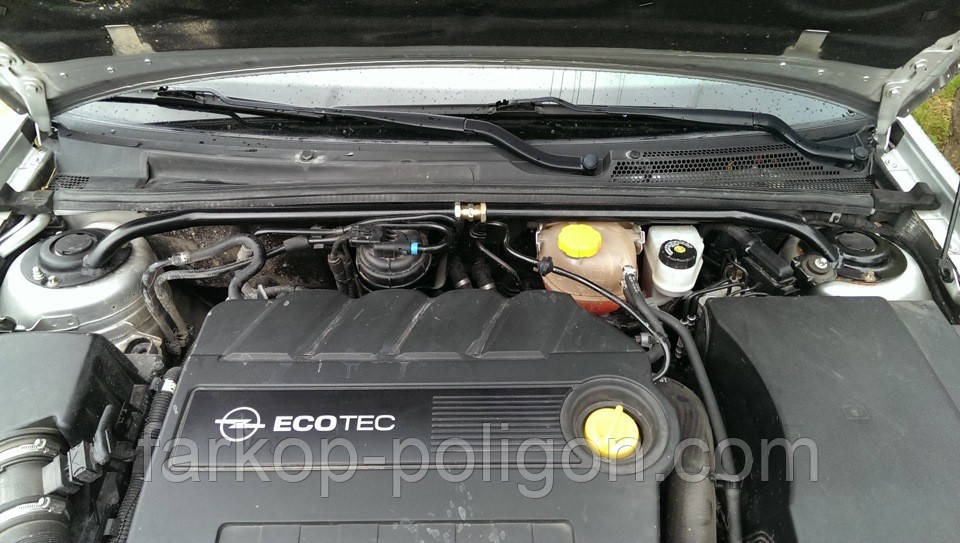 Розпірка стійок Opel Vectra C з 2004 р.