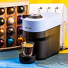 Набір Pop Summer (капсульна кавомашина Nespresso Vertuo Pop PACIFIC BLUE тихоокеанський синій і 52 капсули), фото 4