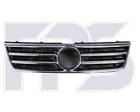 Решетка радиатора VW Touareg '02-06 (FPS) 7L6853651C