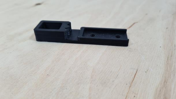 3D друк фіксуюча планка тріскачки капюшона для коляски Anex Sport (пара)