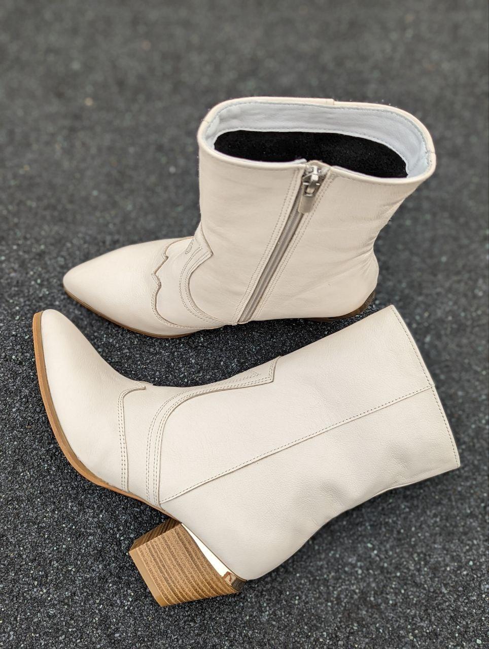 STTOPA деми . Розміри 36-43. Напівчоботи Казаки великих розмірів шкіряні. Каблук 7 см. 211-3643-7 Молочні, фото 1