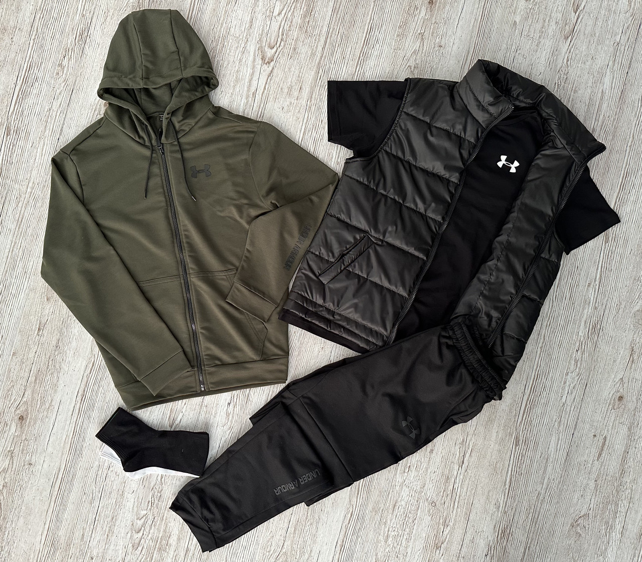 Набір under armour 5 В 1 Спортивний костюм жилетка футболка шкарпетки комплект чоловічий весна осінь андер армур хакі, фото 1