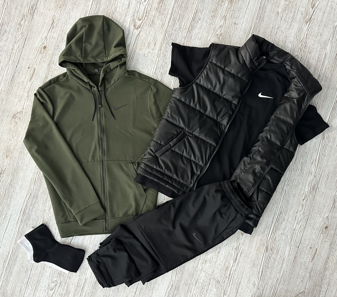 Набір Nike 5 В 1 Спортивний костюм жилетка футболка шкарпетки комплект чоловічий весна осінь найк хакі, фото 1