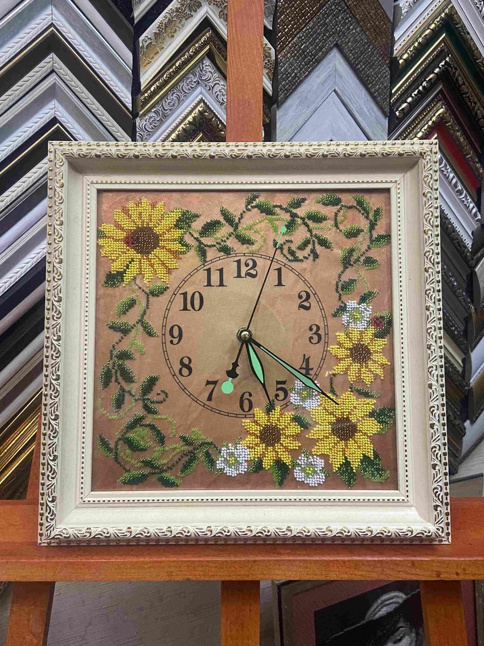 Картина вишита бісером "Часи", фото 1