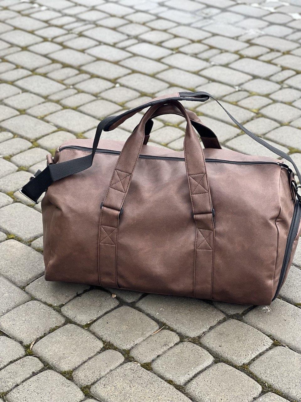 Спортивна/дорожня сумка з відділенням для взуття 35L коричнева