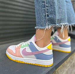 Жіночі кросівки Nike SB Dunk Low Multicolor