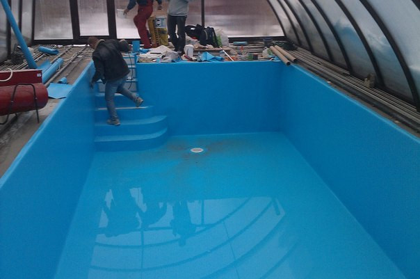 Укладання плівки для басейну, фото 1