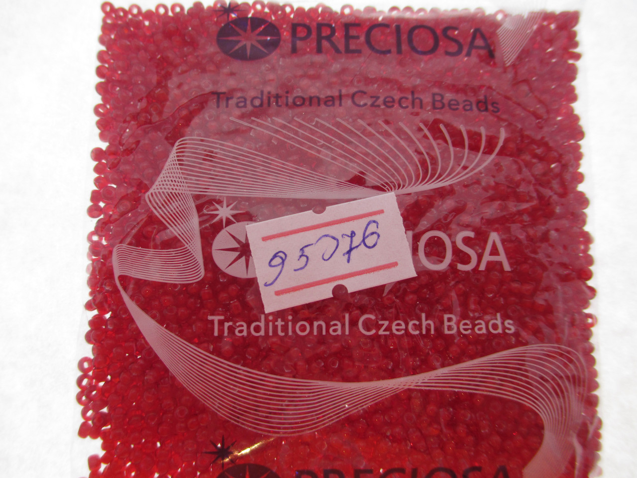 Бісер 10/0, колір — яскраво-червоний, No95076 (пач.50 грамів)