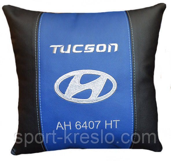 Сувенирная подушка в авто с эмблемой Hyundai хюндай - фото 1 - id-p23149429
