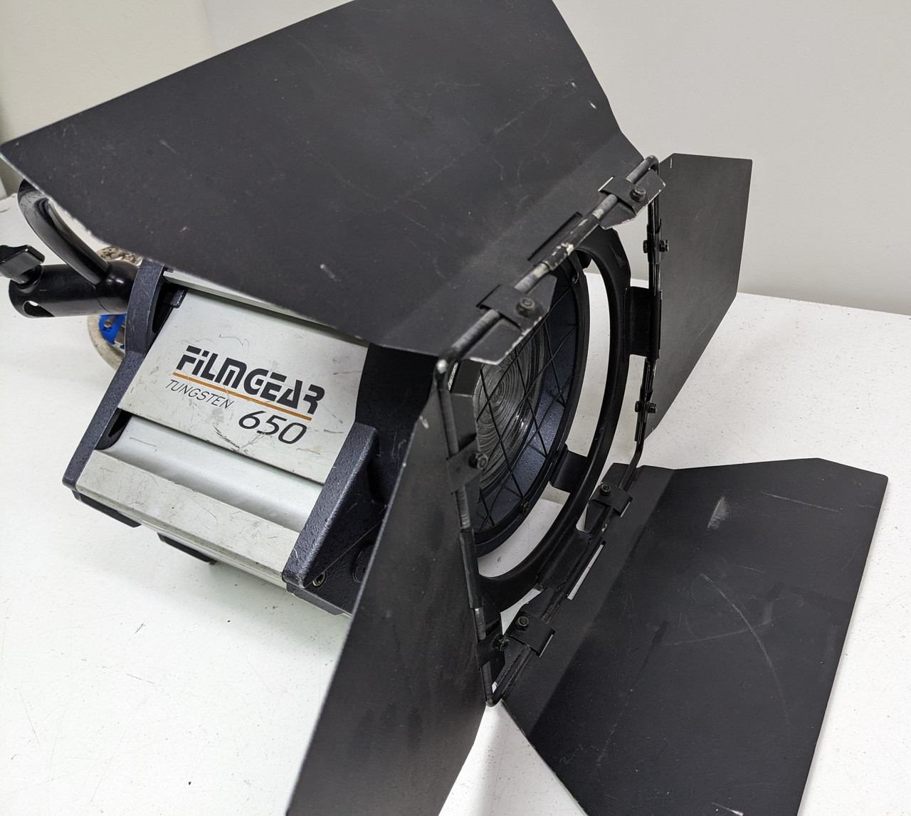 Освітлювальний прилад FilmGear 650 Вт кіно фото світло прожектор (ARRI), фото 1