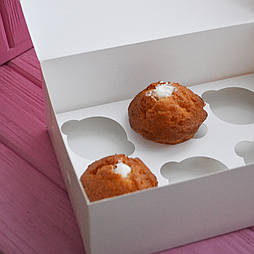 Коробка картонна на 6 капкейків 24х18х9 см (без вікна)