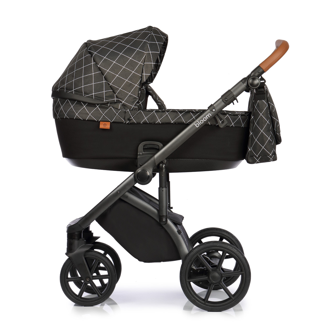 Коляска 2 в 1 Roan Bloom Matrix чорний