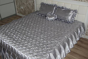Атласне покривало двоспальне євро з подушками