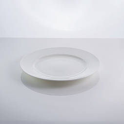Тарілка столова "Rim" кістяної порцеляни, 22 см Sakura (SK-0001)
