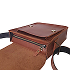 Чоловіча шкіряна сумка через плече месенджер із натуральної шкіри з клапаном світло-коричнева 23×20×6 см, фото 6