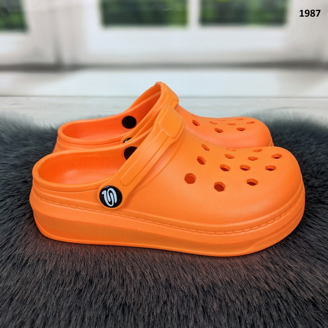 Кроки сабо підліткові для дівчинки помаранчеві Прогрес Україна, фото 1