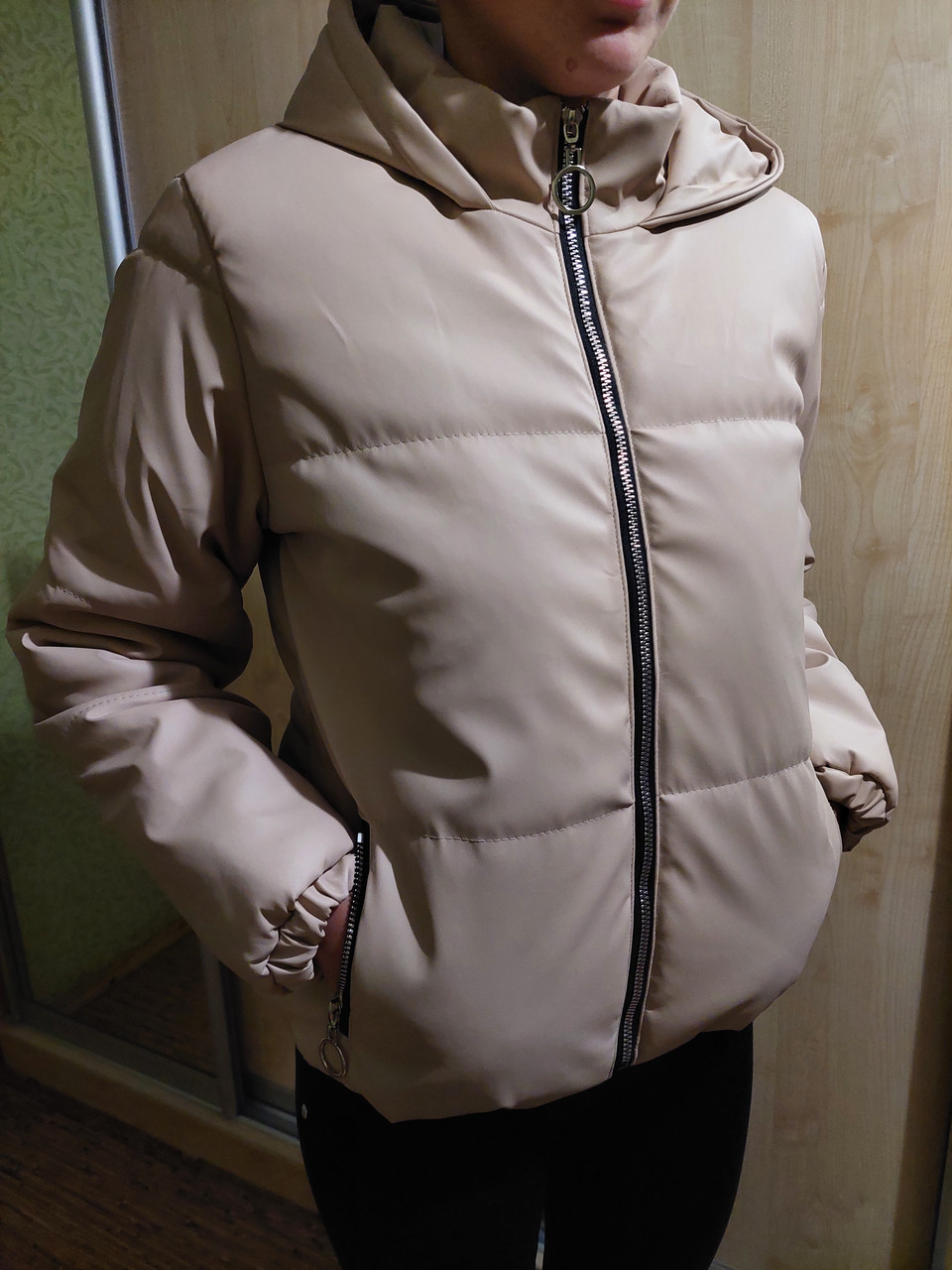 Весняна жіноча кауртка еко шкіра розмір 42 та 44