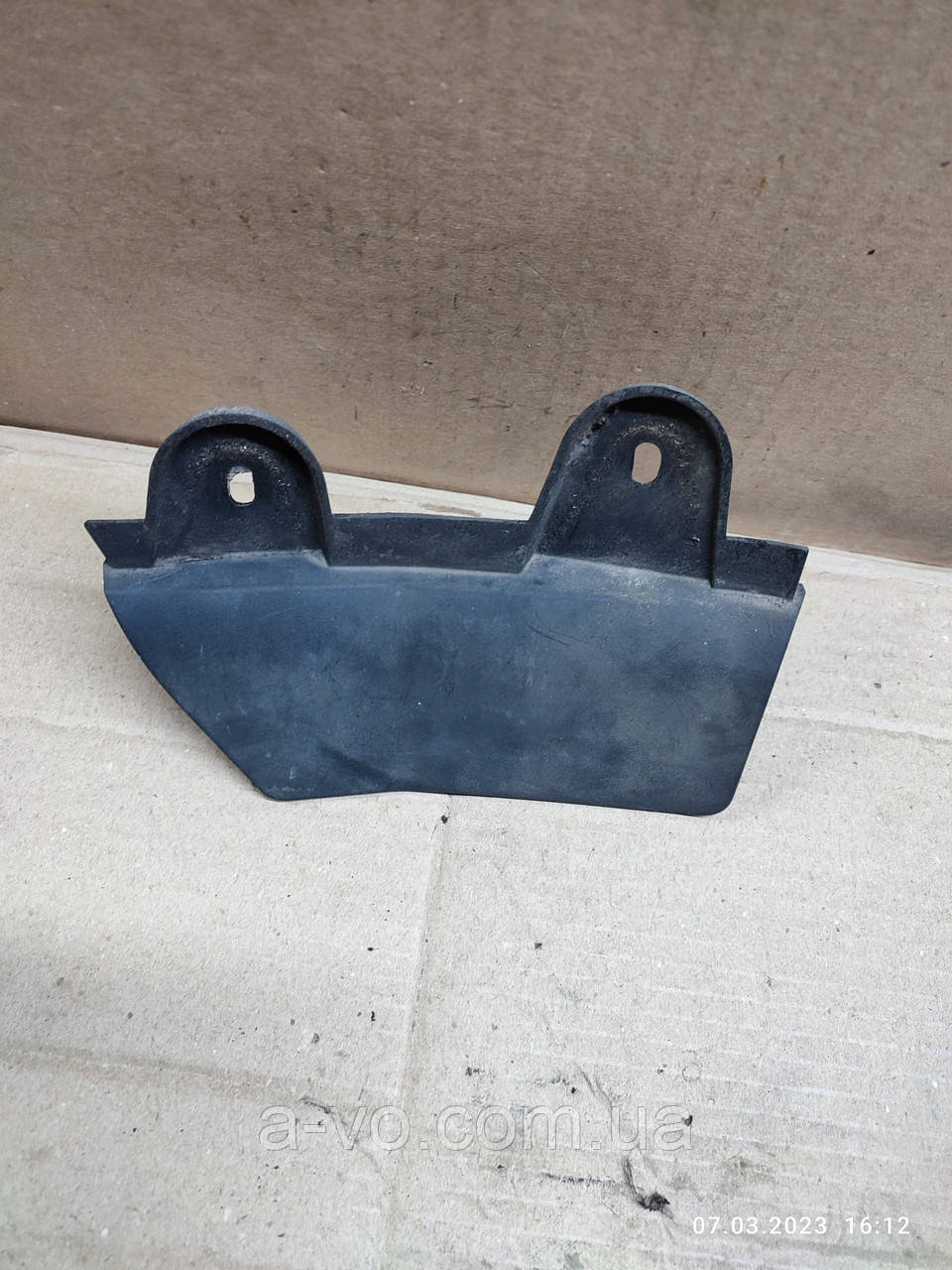 Бризговик задній лівий Audi A1 8x0853833, фото 1