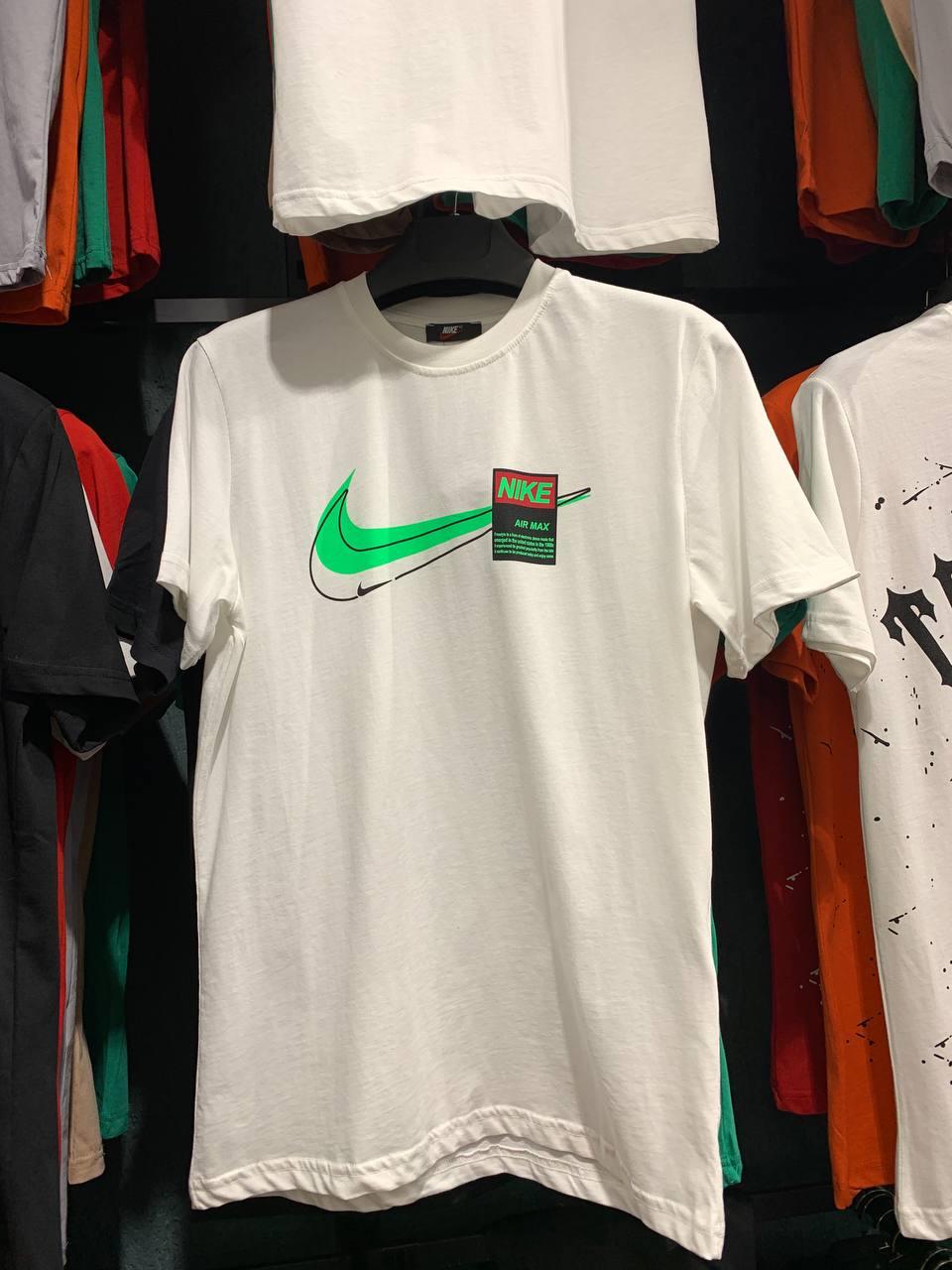 Літні майки та футболки. Футболка жіноча літня Nike. Повсякденні молодіжні чоловічі футболки білі