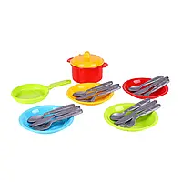Гр "Маринка 10" 1646 (30) "Technok Toys" каструля, сковорідка, кришка, 4 тарілки, 4 комплекти столов