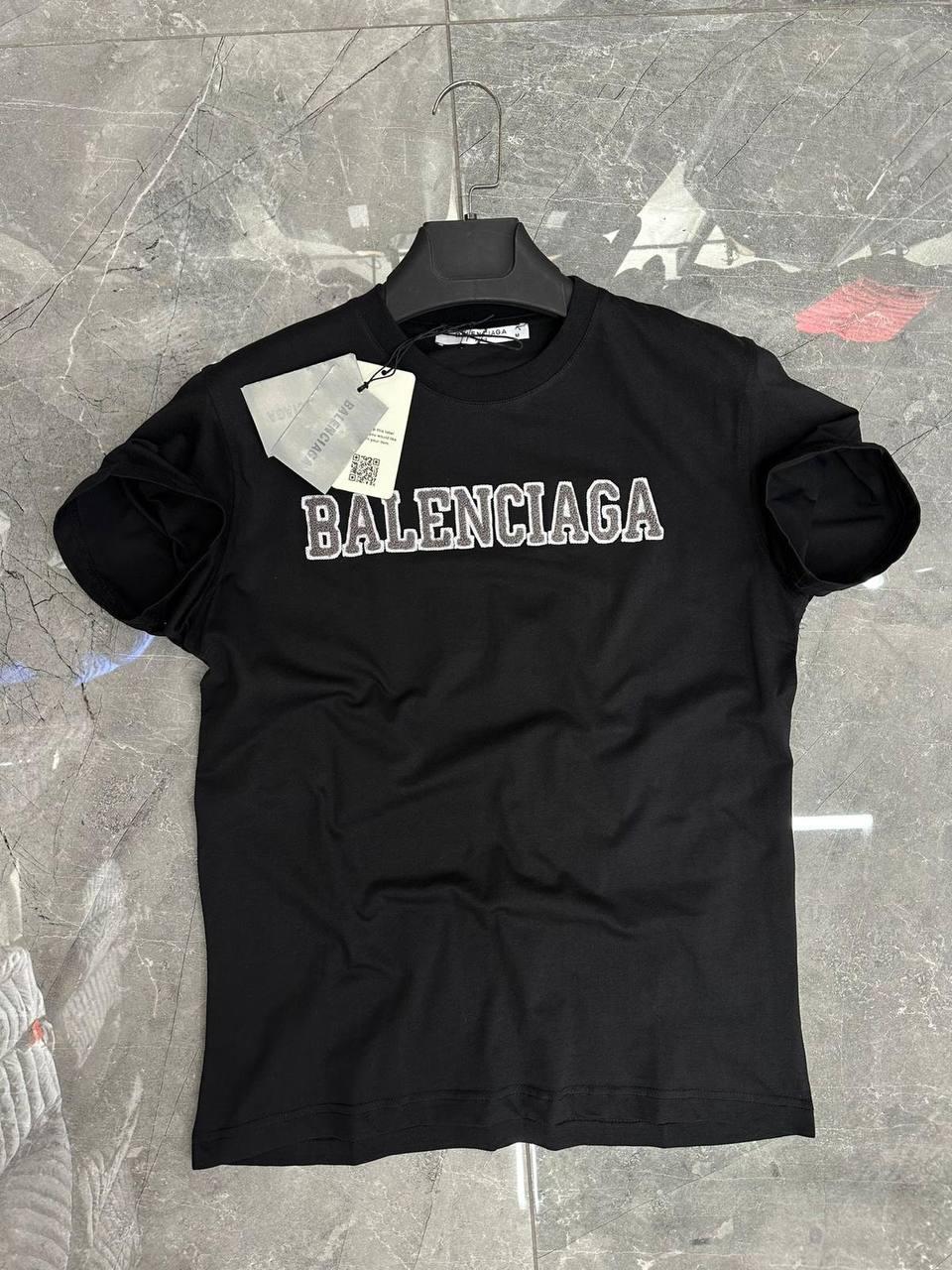 Футболка однотонна чорна Balenciaga. Чоловічі футболки модні Стильна футболка жіноча літня