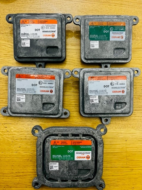 Блок розпалювання Osram D3S 10R-034663; 10R-044663 35XT6-S-D3/12V AA4376600DG