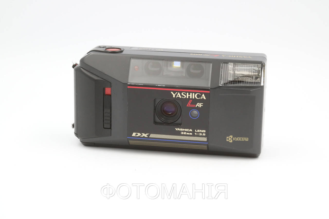 Yashica L AF Yashica 32mm f3.5 lens