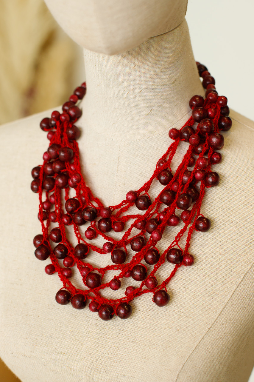 Дерев'яне намисто ручної роботи