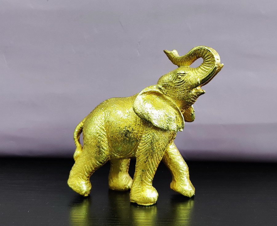 Статуетки золотий слон з полімеру 10*10*5см 919-297